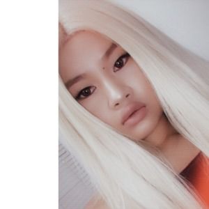 Meet your Posher, Abbey